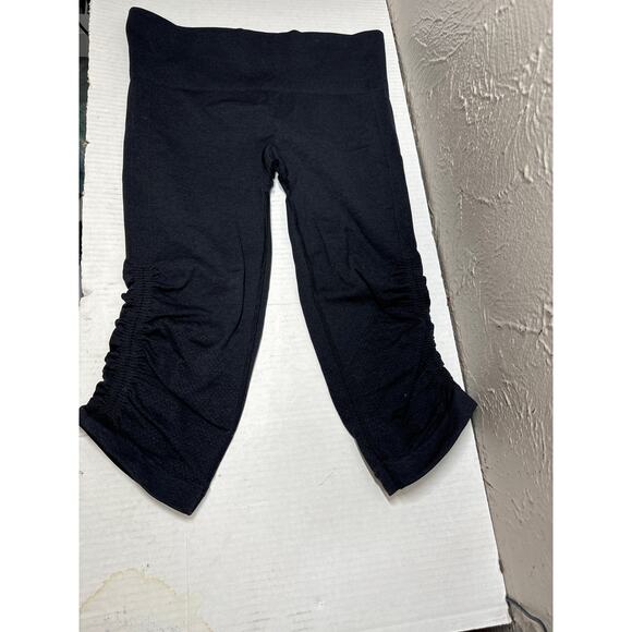Lululemon In The Flow Crop II Black Yoga Tight Legging Black Women’s Size 6 - Picture 1 of 5